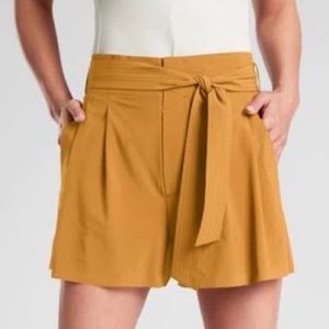 Athleta Skyline Short II